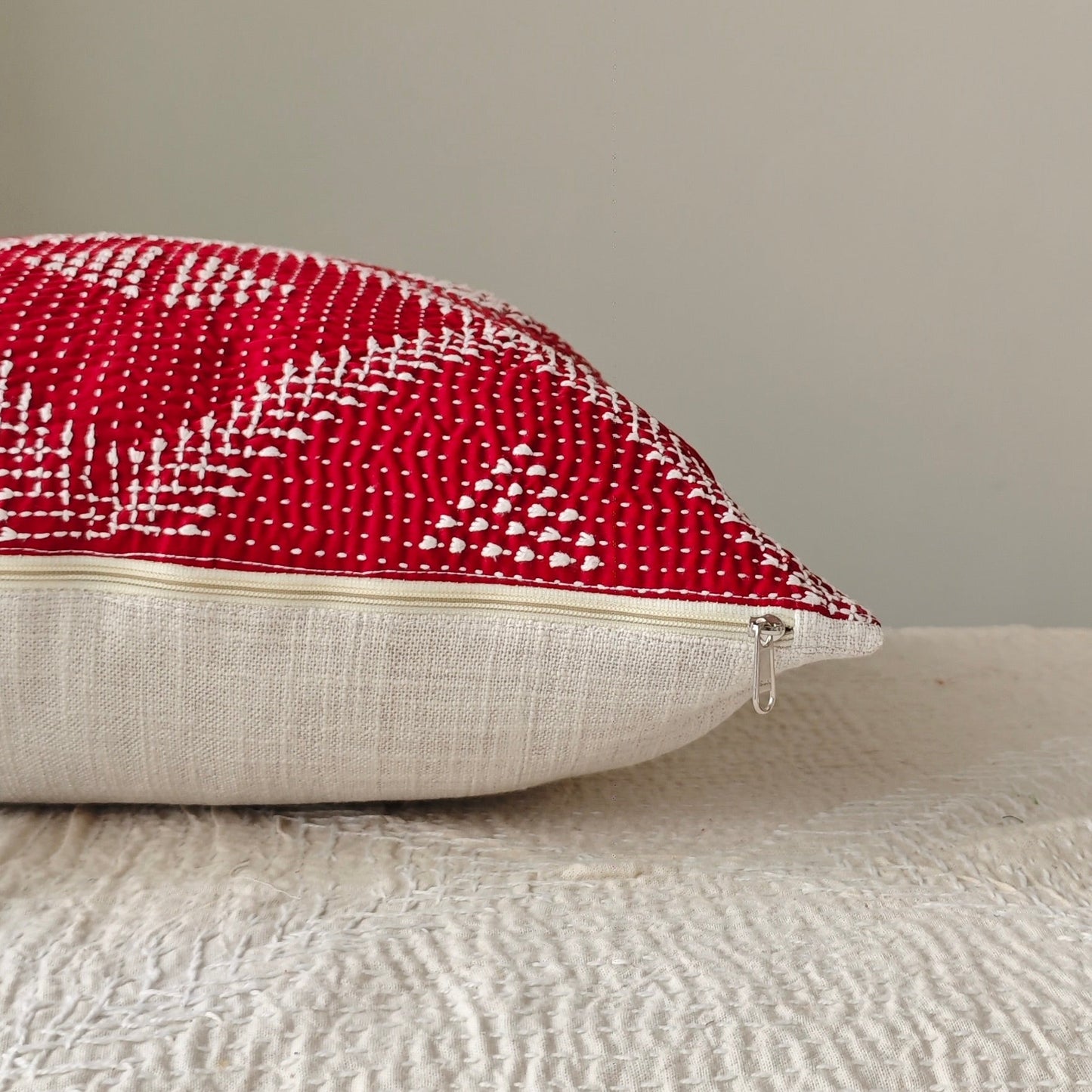 TKC001- 07 (4 Mane Katti) 16''X16'' red