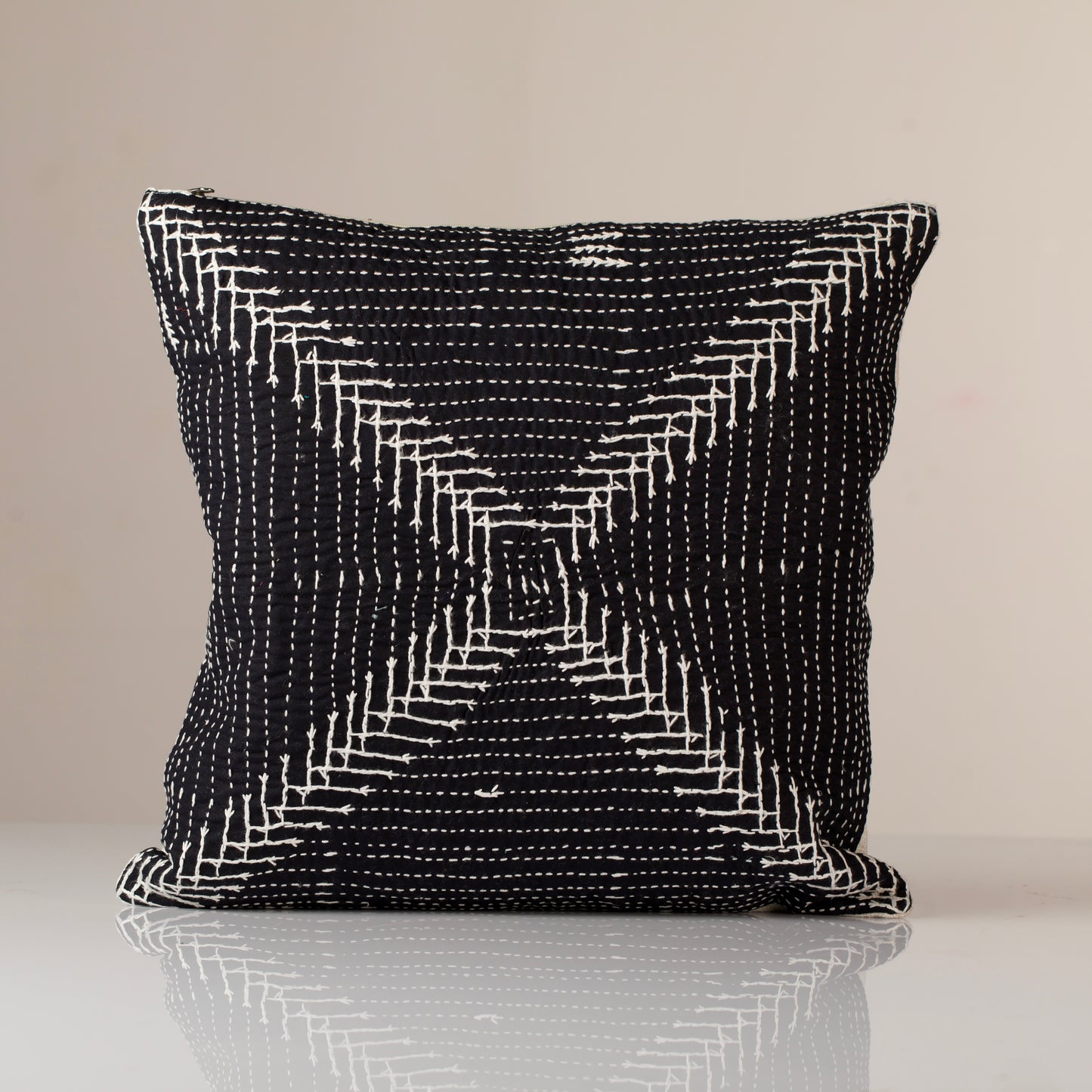 TKC002 - 02 SOLID CUSHION COVER (S) (Mooli) 16"