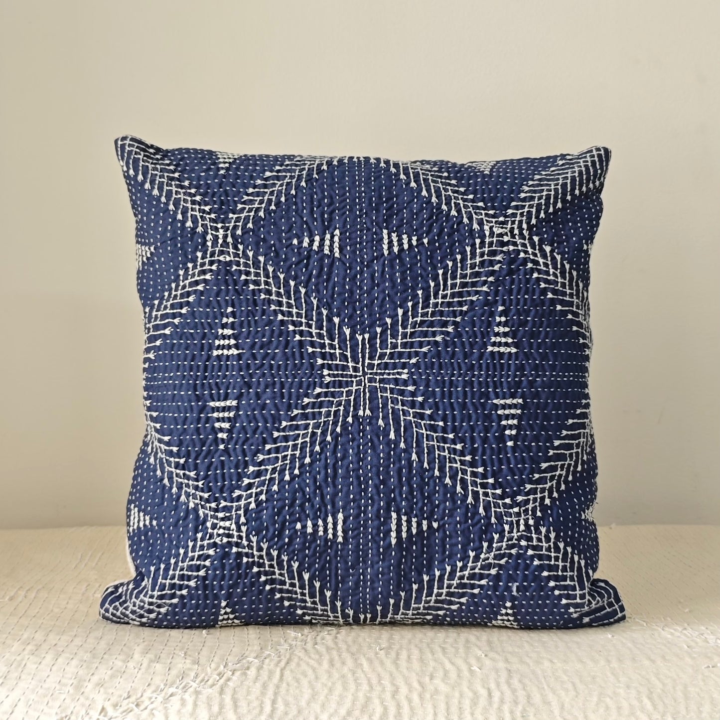 TKC001- 04 SOLID CUSHION COVER (S) (4 mane)