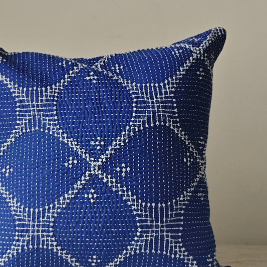 TKC004 - 03 (4 Mane Katti) 18''X18'' blue