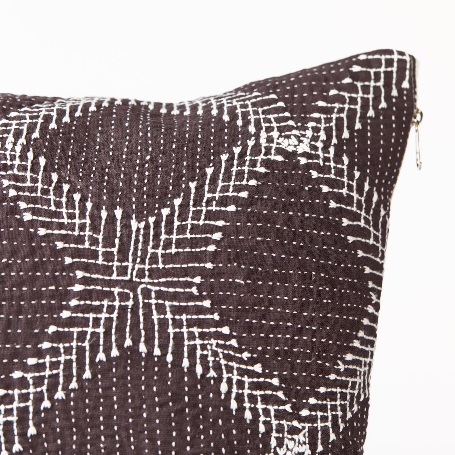 TKC005 - 02 SOLID CUSHION COVER (S) (9 mane)