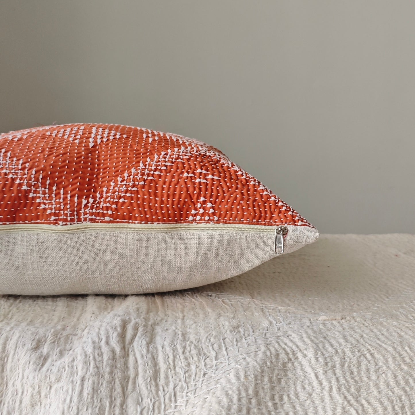 TKC004 - 02  (4 Mane Katti) 18''X18''